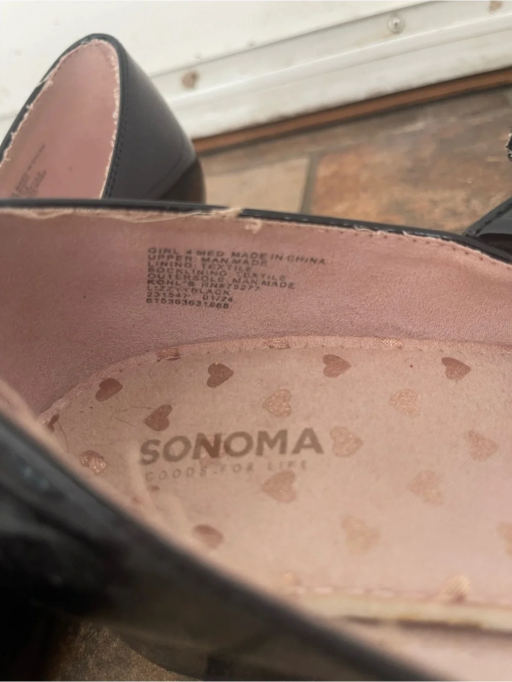 Sonoma Black Patent Mary Jane Shoes with Pink Heart Insole Detail